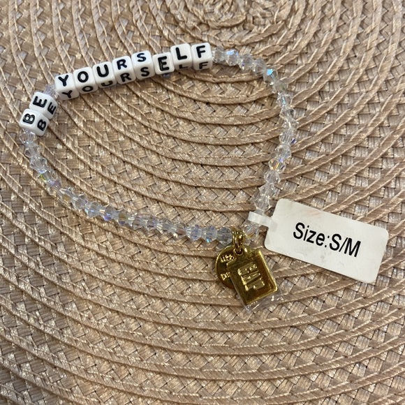 Little Words Project x GAP “Be Yourself” Bracelet - Picture 4 of 6